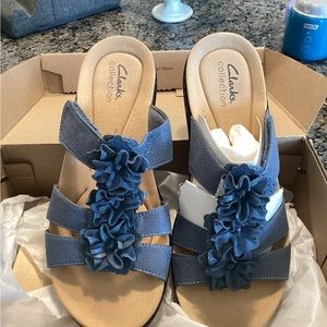 Clarks new in box sandals